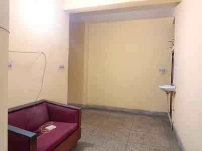 Living Room Image of 800 Sq.ft 2 BHK Builder Floor for rent in Tollygunge Kolkata for Rs. 10000