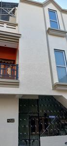 Balcony Image of 900 Sq.ft 1 BHK Independent House for rent in B R Patel Meghdhanush Society, Old Padra Road Vadodara for Rs. 10500