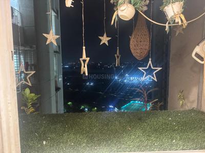 Balcony Image of 910 Sq.ft 2 BHK Apartment / Flat for rent in Lodha Amara, Kolshet Thane for Rs. 56000