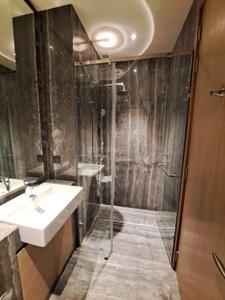 Bathroom Image of 1750 Sq.ft 3 BHK Apartment / Flat for sale in Bandra East Mumbai for Rs. 106000000