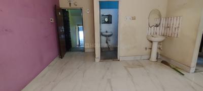 Bathroom Image of 850 Sq.ft 2 BHK Apartment / Flat for sale in Kalikapur Kolkata for Rs. 4000000