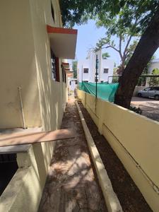 Balcony Image of 1500 Sq.ft 2 BHK Independent House for rent in New Alkapuri Vadodara for Rs. 17500