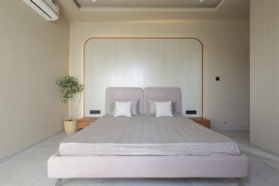 Bedroom Image of 2000 Sq.ft 4 BHK Apartment / Flat for sale in Durga Luxuria, Bhayli Vadodara for Rs. 9100000