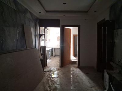 Living Room Image of 1250 Sq.ft 2.5 BHK Apartment / Flat for sale in Sector 73 Noida for Rs. 4500000