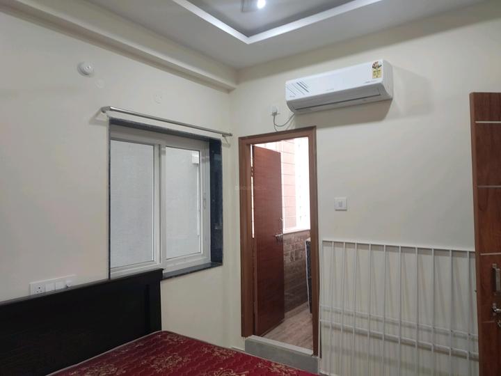 TR RENTALS Bedroom 1