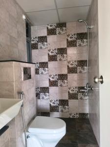 Common Bathroom Image of 884 Sq.ft 2 BHK Apartment / Flat for sale in Mahindra Happinest Tathawade, Tathawade Pune for Rs. 7700000