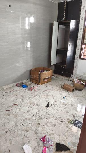 Block 6B, Ramesh Nagar Bedroom 1