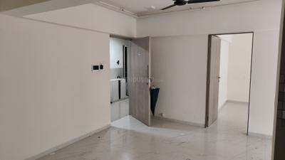 Living Room Image of 900 Sq.ft 3 BHK Apartment / Flat for rent in Rajshree Forty Three East, Ghatkopar East Mumbai for Rs. 75000