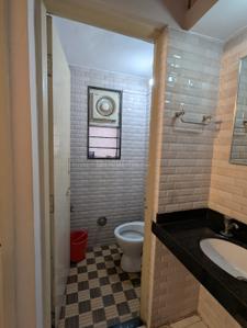 Bathroom Image of 700 Sq.ft 2 BHK Apartment / Flat for rent in Chinchwad Pune for Rs. 27000