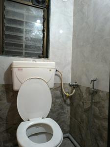 Common Bathroom Two Image of 525 Sq.ft 2 BHK Apartment / Flat for sale in Kurla East Mumbai for Rs. 11000000