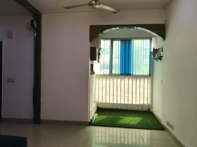 Living Room Image of 1055 Sq.ft 2 BHK Apartment / Flat for sale in  Gaur City 2 12th Avenue, Noida Extension Greater Noida for Rs. 8000000