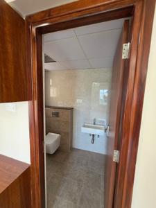 Image of 1600 Sq.ft 3 BHK Apartment / Flat for rent in KSR Signature 4, Tellapur, Sangareddy for Rs. 50000