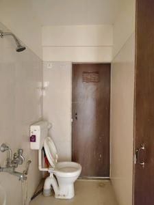 Common Bathroom Image of 700 Sq.ft 1 BHK Apartment / Flat for rent in Raunak Bliss, Kasarvadavali Thane for Rs. 15501