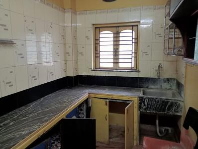 Kitchen Image of 900 Sq.ft 2 BHK Builder Floor for rent in Baranagar Kolkata for Rs. 15000