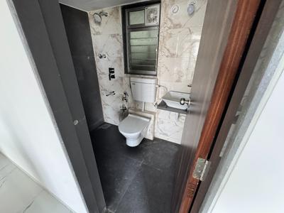 Bathroom Image of 925 Sq.ft 2 BHK Apartment / Flat for sale in Mansarovar Ariana, Vasai West Vasai for Rs. 5800000
