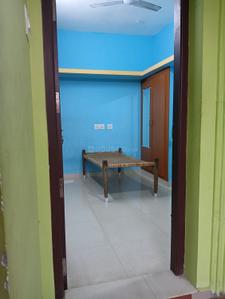 Hall Image of 350 Sq.ft 1 RK Independent House for rent in Vannarpettai Tirunelveli for Rs. 4500