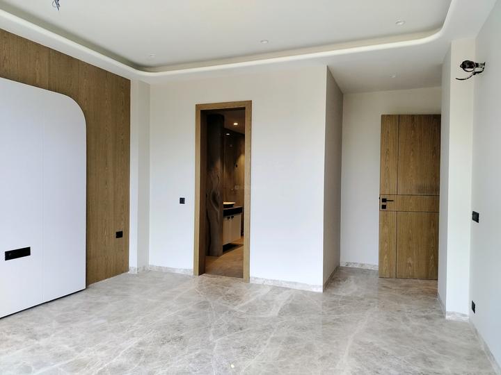 DLF Phase 3 Bedroom 1