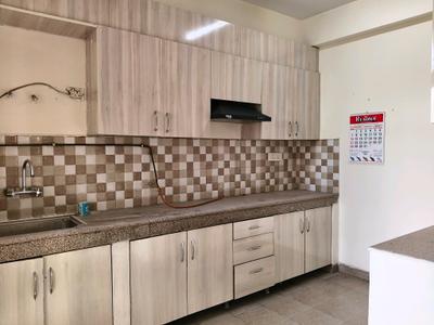 Kitchen Image of 2400 Sq.ft 4 BHK Apartment / Flat for sale in Tulip Purple, Sector 69 Gurgaon for Rs. 28800000