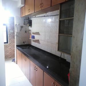 Kitchen Image of 585 Sq.ft 1 BHK Apartment / Flat for sale in Mulund West Mumbai for Rs. 11000000