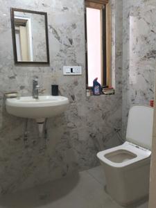 Common Bathroom Image of 1000 Sq.ft 2 BHK Apartment / Flat for sale in Panchwati Apartment, Vikaspuri New Delhi for Rs. 14000000
