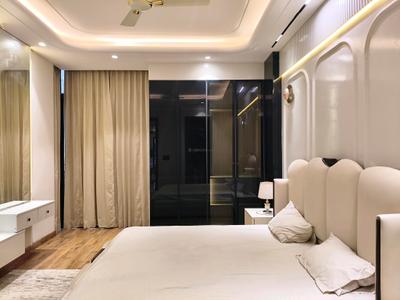 Bedroom Image of 2700 Sq.ft 4 BHK Builder Floor for sale in Ansal Esencia Sector 67, Sector 67 Gurgaon for Rs. 30000000