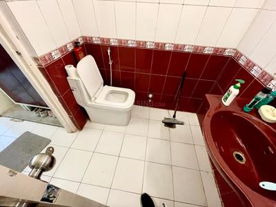 Bathroom Image of White House Residency in DLF Phase 2, Gurgaon
