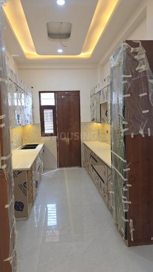 Golden Avenue Premium Floors Main Image 1