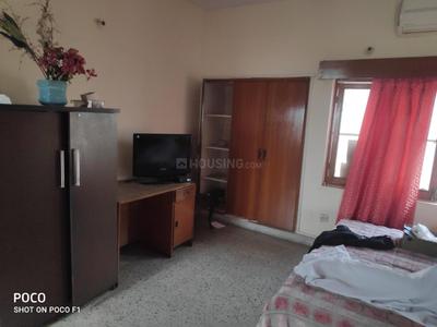 Bedroom Image of 900 Sq.ft 2 BHK Independent House for rent in Sector 19 Noida for Rs. 28000