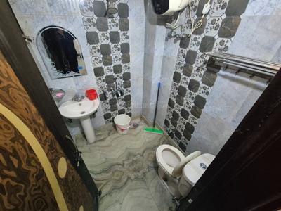 Bathroom Image of 990 Sq.ft 12 BHK Independent House for sale in Shahdara New Delhi for Rs. 35000000