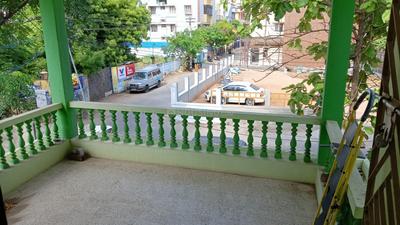 Balcony Image of 1300 Sq.ft 2 BHK Builder Floor for rent in Trichy Tiruchirappalli for Rs. 20000