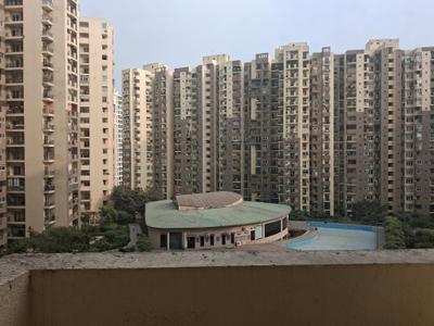 Bedroom One Image of 1045 Sq.ft 2 BHK Apartment / Flat for sale in Paramount Floraville, Sector 137 Noida for Rs. 11500000