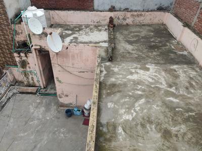 Bathroom Image of 2250 Sq.ft 5 BHK Independent House for sale in Shahdara New Delhi for Rs. 14000000