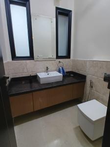 Image of 7000 Sq.ft 7 BHK Independent House for sale in Sector 36, Noida for Rs. 67500000