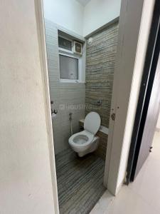 Bathroom Image of 450 Sq.ft 1 BHK Apartment / Flat for sale in Chandiwala Pearl Majestic, Jogeshwari West Mumbai for Rs. 9500000