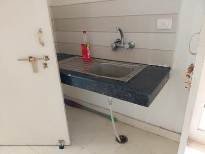 Kitchen Image of 1100 Sq.ft 2 BHK Apartment / Flat for rent in Sushant Golf City Lucknow for Rs. 13500