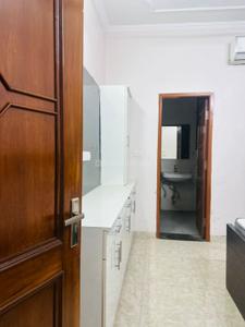 Kitchen Image of 973 Sq.ft 2 BHK Apartment / Flat for rent in Unitech Uniworld Gardens 2, Sector 47 Gurgaon for Rs. 35000