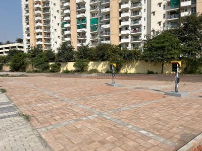Image of 330 Sq.ft Residential Plot / Land for sale in BPTP Amstoria Verti Greens, Sector 102, Gurgaon for Rs. 110550000
