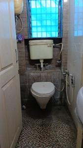 Bathroom Image of 650 Sq.ft 1 BHK Apartment / Flat for rent in Dadlani park, Thane West Thane for Rs. 14000