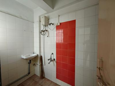 Bathroom Image of 1365 Sq.ft 3 BHK Apartment / Flat for rent in Pramod Nagar Nashik for Rs. 22000