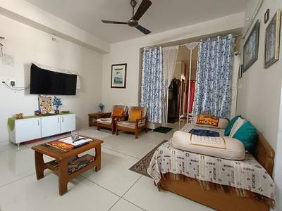 Hall Image of 1100 Sq.ft 3 BHK Apartment / Flat for sale in New Gotri Vadodara for Rs. 4900000