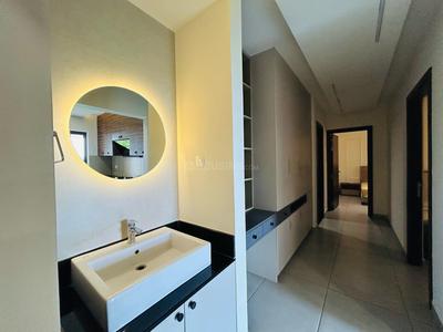Image of 1290 Sq.ft 2.5 BHK Apartment / Flat for rent in Pantheeramkavu, Kozhikode for Rs. 45000