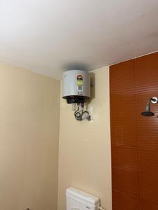 Bathroom Image of 1270 Sq.ft 2 BHK Apartment / Flat for rent in Saralebettu Udupi for Rs. 30000
