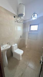 Bathroom Image of 2700 Sq.ft 3 BHK Builder Floor for rent in Chaktonwala Grant Dehradun for Rs. 21000