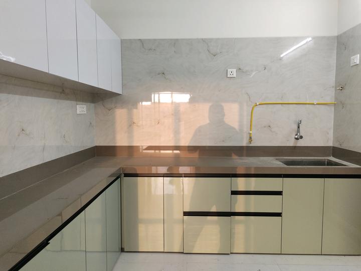 Bhagwati 19 East Main Image 1