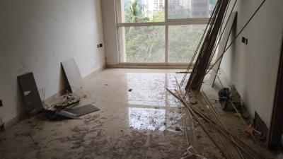 Living Room Image of 950 Sq.ft 2 BHK Apartment / Flat for sale in Transcon Triumph, Andheri West Mumbai for Rs. 31500000