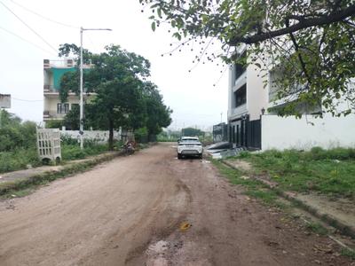 Image of 485 Sq.ft Residential Plot / Land for sale in Sector 76, Faridabad for Rs. 72750000
