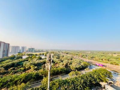 Image of 1600 Sq.ft 2 BHK Apartment / Flat for rent in Adani Aster Phase 1, Vaishno Devi Circle, Ahmedabad for Rs. 23500