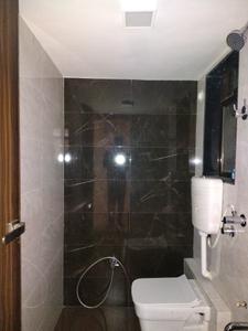 Common Bathroom Image of 530 Sq.ft 1 BHK Apartment / Flat for rent in Hiranandani Estate Thane for Rs. 24999