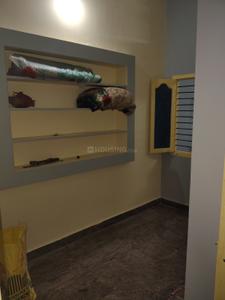 Bedroom Image of 1200 Sq.ft 3 BHK Independent House for rent in Katpadi Vellore for Rs. 7000