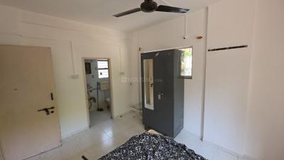 Bedroom Image of 950 Sq.ft 2 BHK Apartment / Flat for rent in Nirman Nadbramha Society, Warje Pune for Rs. 26000